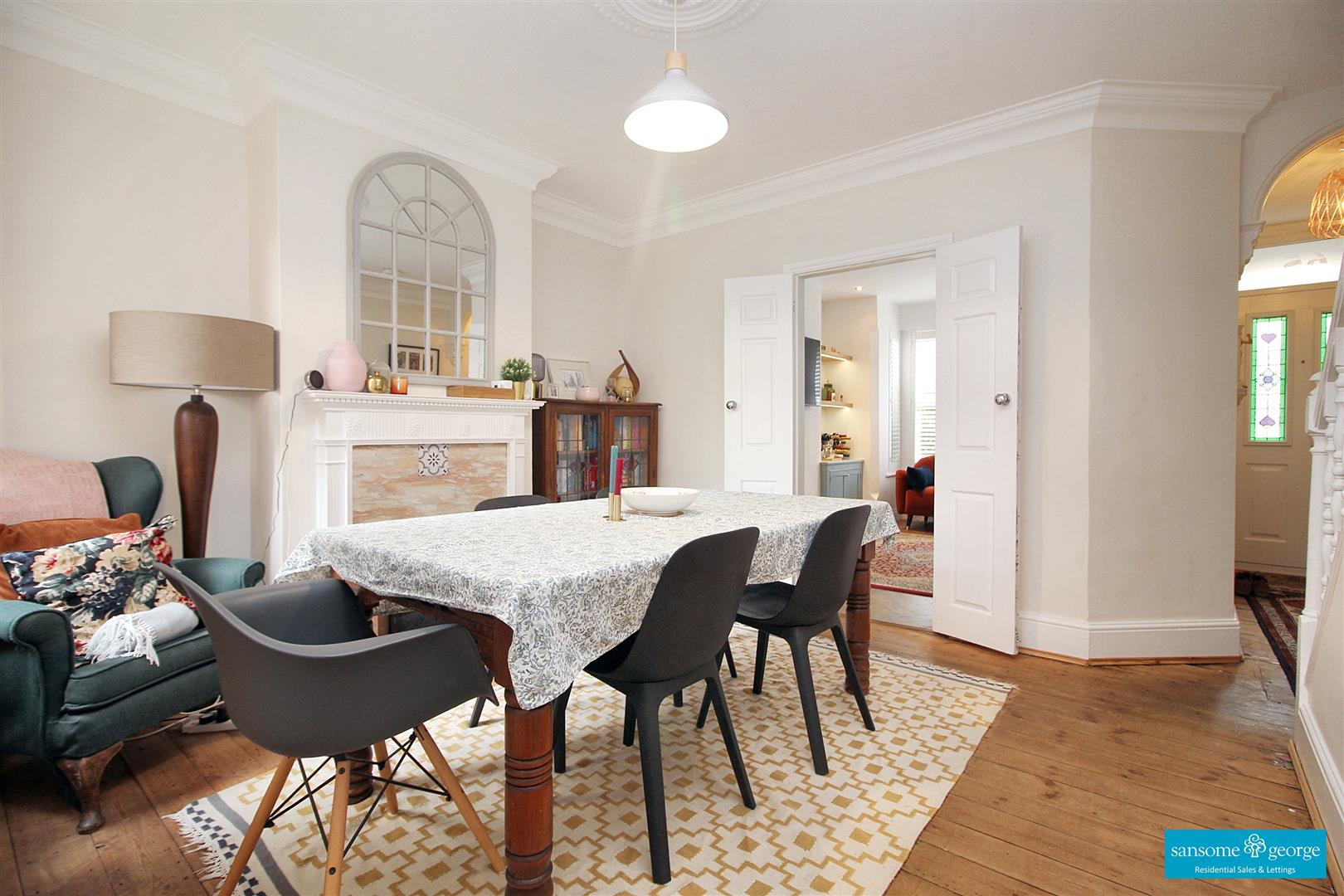 3 bed property in Wilson Road, Reading